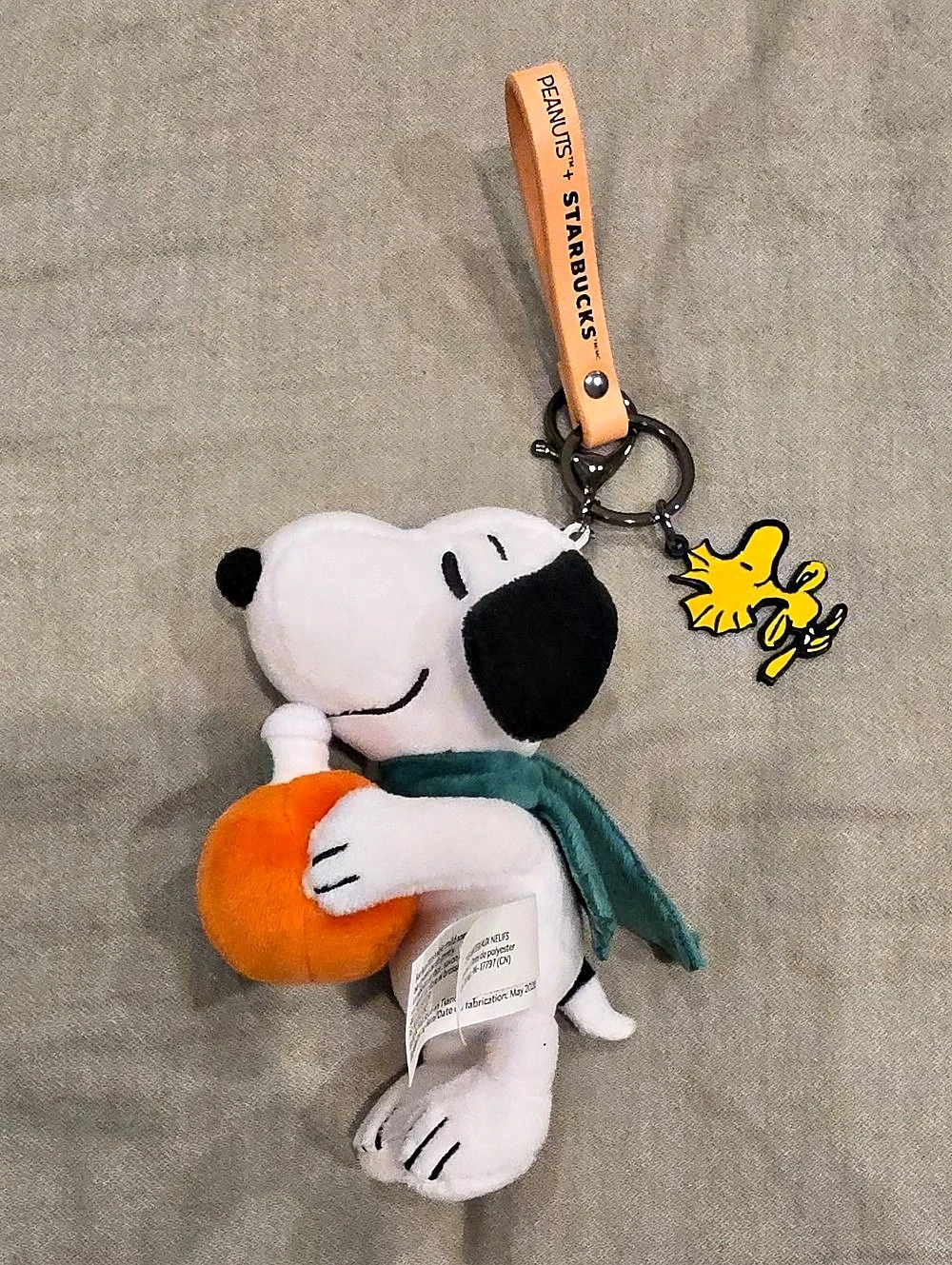 Starbucks Peanuts Snoopy Plush Bag Charm Keychain Pumpkin
